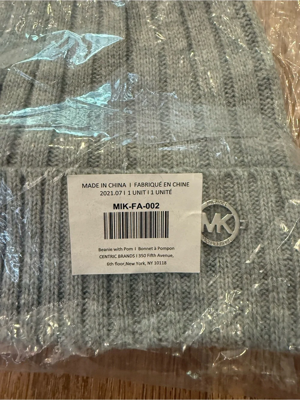 NWT Micheal Kors Pom Pom Beanie Hat-Gray one size